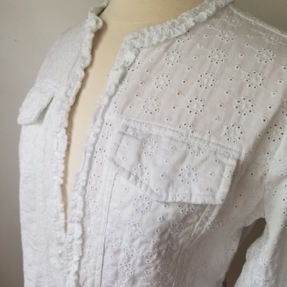 White Eyelet Jacket SIZE EXTRA SMALL - Picture 4 of 6
